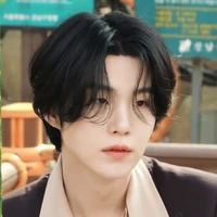 YoonGi/ anh hắn