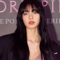 Lalisa Manoban(Lisa)