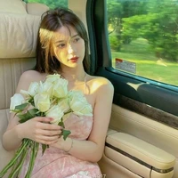 Vương Tuệ Nhi_em gái nam9