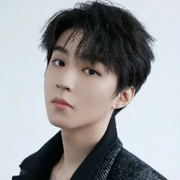 Vương Tuấn Khải