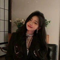 Doãn Tuyết Xử Nữ