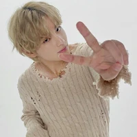 Kim Taehyung(cha Jennie)