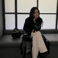 Kim Jisoo(nàng)