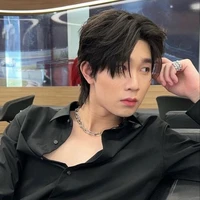 Yim Pharinyakorn