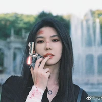 từ sở vân