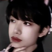 T/g yew Vũ Hàng