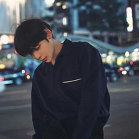 lục bảo ( bff nữ 9)