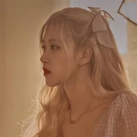 Park Chaeyoung( bạn thân nu9)