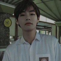 Kim Taehyung (V)