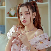 Puka - Bạn nàng