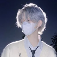 Vương La (mid cũ , huấn luyện viên )