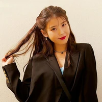 Lee Ji-Eun ( iu - Chị Jisoo)