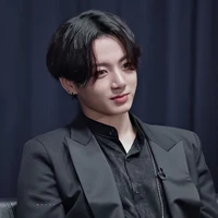 Jeon Jungkook ( Cậu )