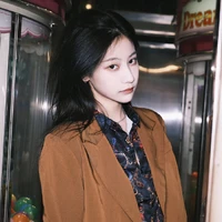 VIÊN NHẤT KỲ ( cô )