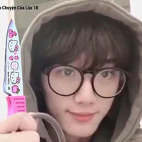 con tác giả xấu tính