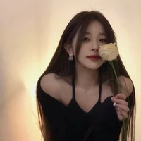 Nguyệt Bạch Dương