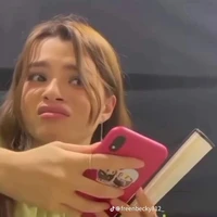 Con Tác Giả