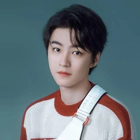VƯƠNG TUẤN KHẢI