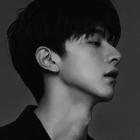 Châu Gia Thành: ba n9