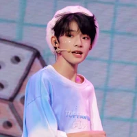 Uông Tuấn Hy (Cậu)