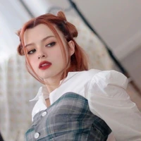Becky(cô)