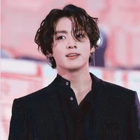 Jeon Jungkook - bạn cậu
