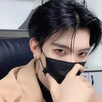 Bạch Duy Anh anh trai nu9