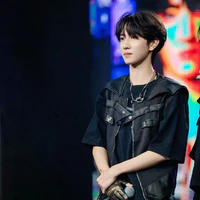 Đồng Vũ Khôn