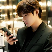 Kim Taehyung [V]