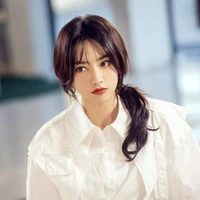 Kim Dương/Vương Nhược San(chị)