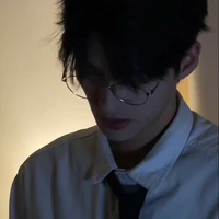 Cẩn/Đường Hoàng Phi Long (Anh Ruột Nu9)