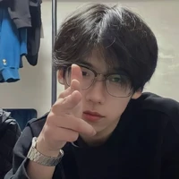 NINH AN MINH / công 8/ bạn nam chính