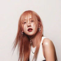 Chaeyoung -cô