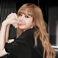Lalisa Manoban (nàng)