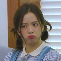 Kim JiSoo(em)