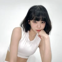 Kim Chaewon (nàng)