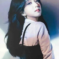 Kim Jisoo (Y)
