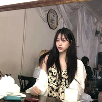 Huỳnh Trần Mỹ Y -nu8