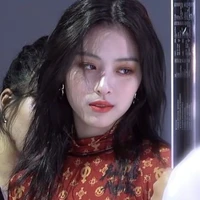 Shin RyuJin