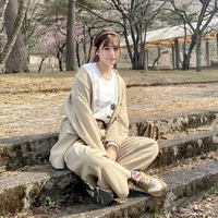 nhỏ tác giả thích ra dẻ😏