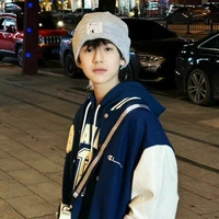 Phong (7t)