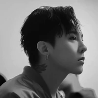 Lạp Chí Long [G-Dragon]