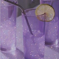 bạn nữ trong lớp