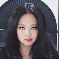 Kim Jennie - em