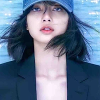 LaLisa Manobal 
