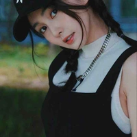 Hứa Giai Kỳ( nu9)