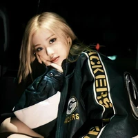 Rosé (Cô)