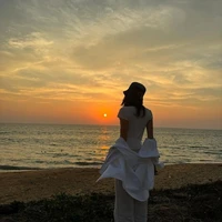 Lisa (ebe của Jen)