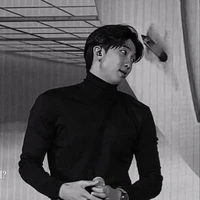 Kim Nam Joon  (Hắn)
