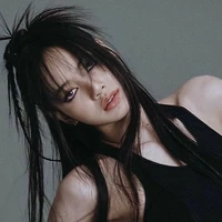 Lalisa Manobal [ Cô + Lili ]